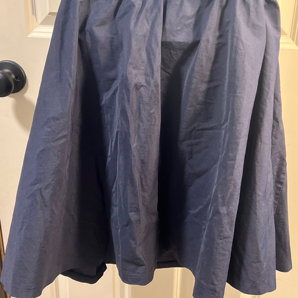 Zara Basic EUC navy Skater midi  style skirt. - Picture 4 of 8